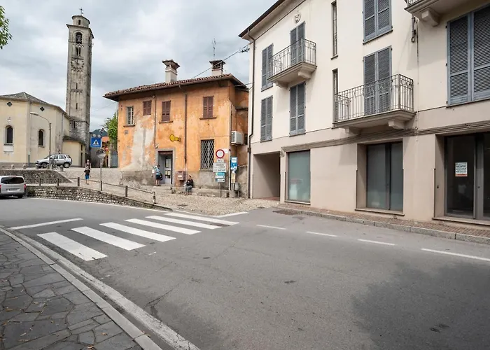 Daire Guesthost - With Balcony & Parking!